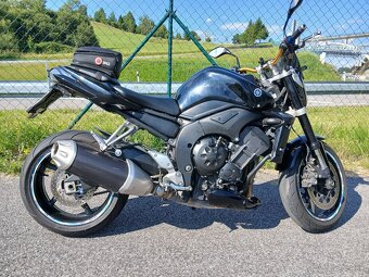 Yamaha FZ1 - 2