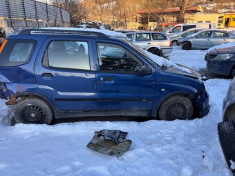 Suzuki Ignis 1,3i 4x4 , r.v. 2005 - 2