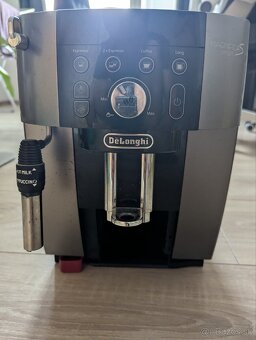 DeLonghi Magnifica S Smart - 2