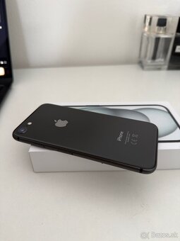Predám housing na Apple iPhone 8 space gray - 2