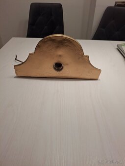 Predam lampy,zavesné podstavce. - 2