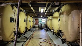 Smaltovaná ležatá nádoba 15.000 L - 2