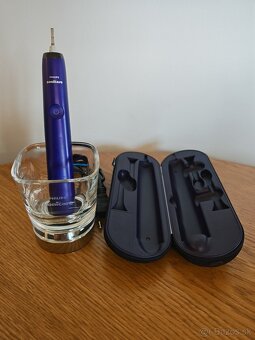 Philips Sonicare elektrická zubná kefka v top stave - 2