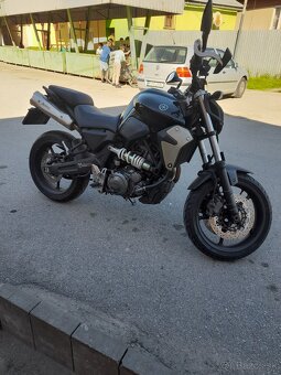 Predám yamaha mt-03 2009 - 2