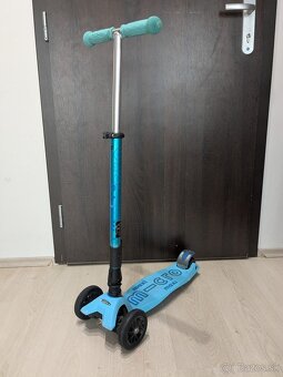 Detská skladacia kolobežka Micro Maxi Deluxe Bright Blue - 2