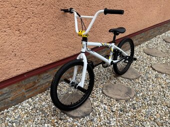 BMX FELD HERETIC ako nová - 2