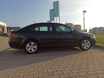 Škoda Octavia 1,6 benzín 2012 - 2