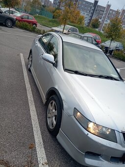 Honda Accord 2.2d 103kw - 2