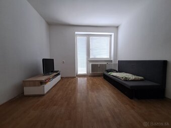 Šikovný 1-izbový byt s novým balkónom – Martin Podháj - 2