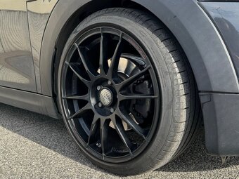 Predám/ Výmena kolesá OZ Ultraleggera 8x18 ET45 ( 5x112 ) - 2