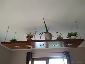 Predám lampu z orechovej fošne - 2