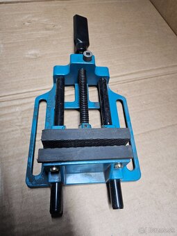 Zverák pod vŕtačku - 2