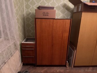 Skrine 60te roky - 2