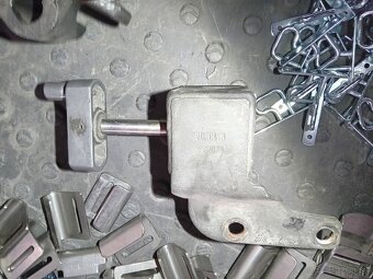 Náhradné diely SCHMITZ - 2