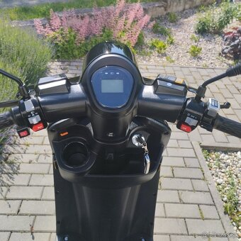 Invalidný vozík - 2