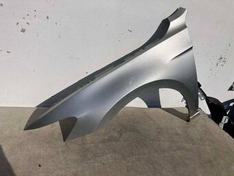 VW PASSAT B8 2014- ĽAVÝ PREDNÝ BLATNÍK - 2