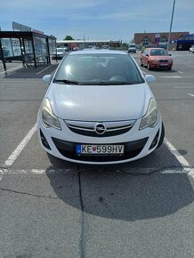 Predám Opel Corsu - 2