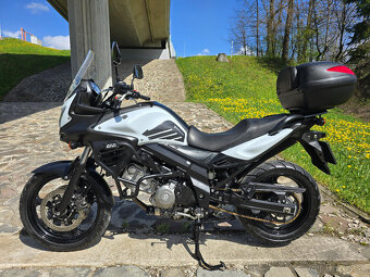 Suzuki DL 650 V strom 2015 ABS  TOP stav  gar.km - 2