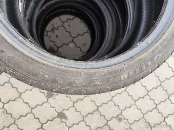 255/40R19 Good Yer - 2