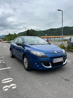 Renault Megane 3 Grandtour 1.5 dCi (2012) - 2