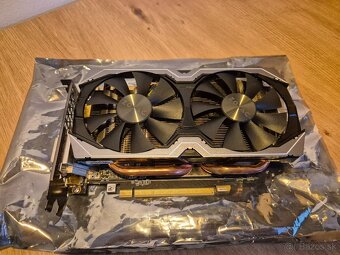 ZOTAC GeForce GTX 1070 Mini - 2