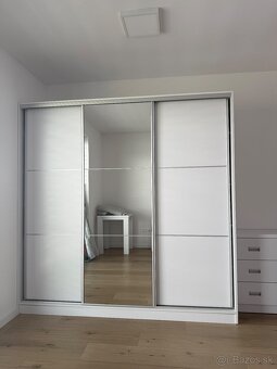 Stavana skrina a komoda - 2