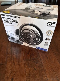 Thrustmaster T300 RS GT Edition - 2