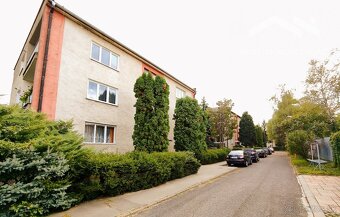 Veľkometrážny 3 izbový byt s veľkým potenciálom - 2