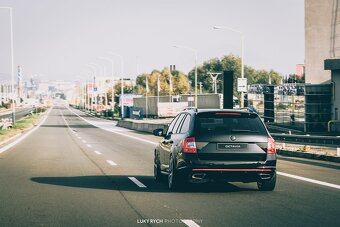 ŠKODA OCTAVIA 3 RS 2.0 TDI 20.000km - 2