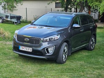 Kia Sorento 2017 2,2CRDI 4x4 šedá tm.metalíza, AUTOMAT - 2