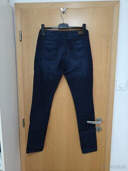 Tmavomodré Levi's rifle - 2