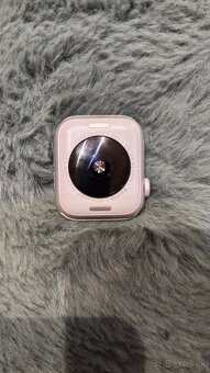 Apple Watch SE (1. generácia) 40mm - 2