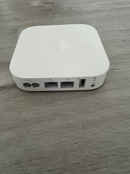Apple AirPort Express 2nd A1392) Wifi Router / extender - 2