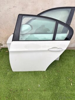 Bmw e90 e91 lci diely - 2