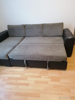 Darujem rohovy gauc - 2