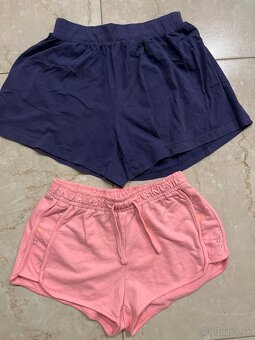 Dievčenské kraťasy - 2