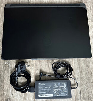 MSI Cyborg 15 A12VE-081CZ - 2