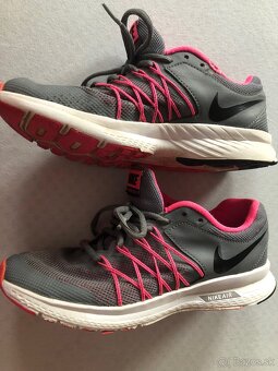 nike air botasky 37,5 - 2