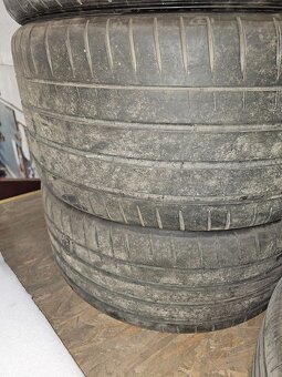 Pneu Michelin Pilot sport 4s 285/35 a 275/35 r20 - 2