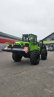Predám Lesný traktor, nie LKT - 2