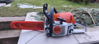Stihl MS251 - 2
