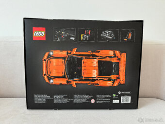 42056 LEGO Technic Porsche 911 GT3 RS s brown boxom - 2