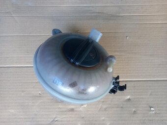 VW Group Vyrovnávacia nádobka vody - 2