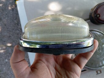 Predám uloženkovú smerovku blinker na škoda 706 RT - 2