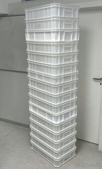 Vozík na plechy + plastové prepravky - 2