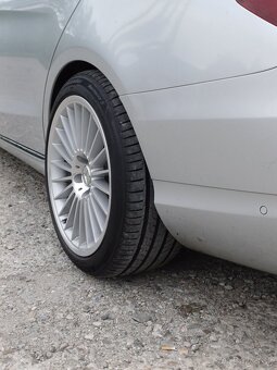 Mercedes C200 - 2