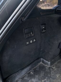 BMW e91 325d 3.0m57 278000km manuál - 2