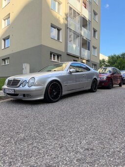 Clk 320 V6 benzín - 2