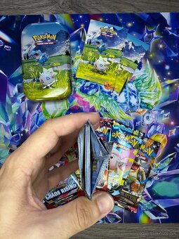 Pokémon tin - 2