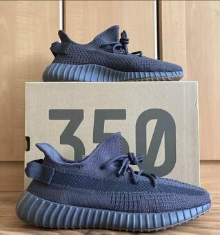 Yeezy Boost 350 V2 Cinder - 2